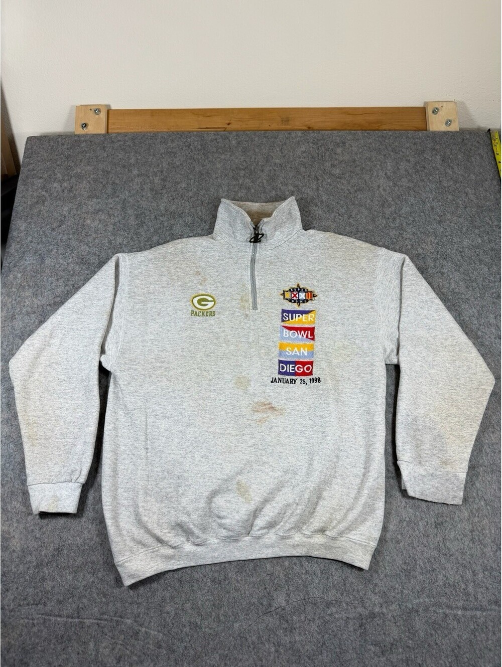 Vintage Green Bay Packers Logo Athletic Men 1/4 Zip-up Pullover Sweatshirt Large